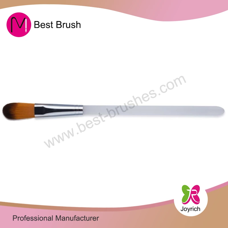 Scuab makeup masc níolóin mór